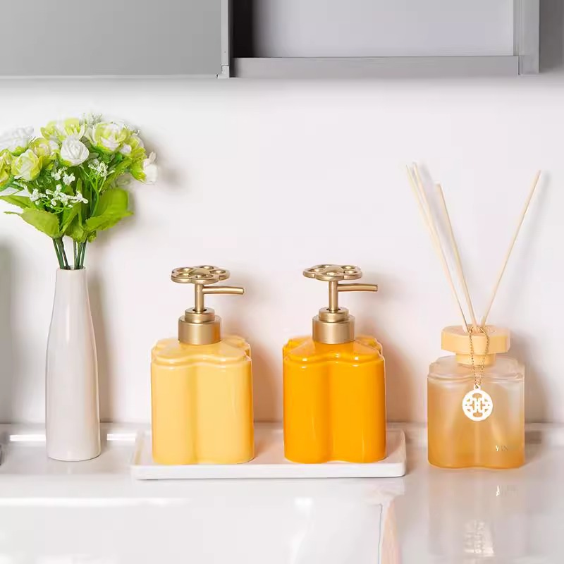 Moderno laranja floral cerâmic - Water Bottle Blank avaliação e preço